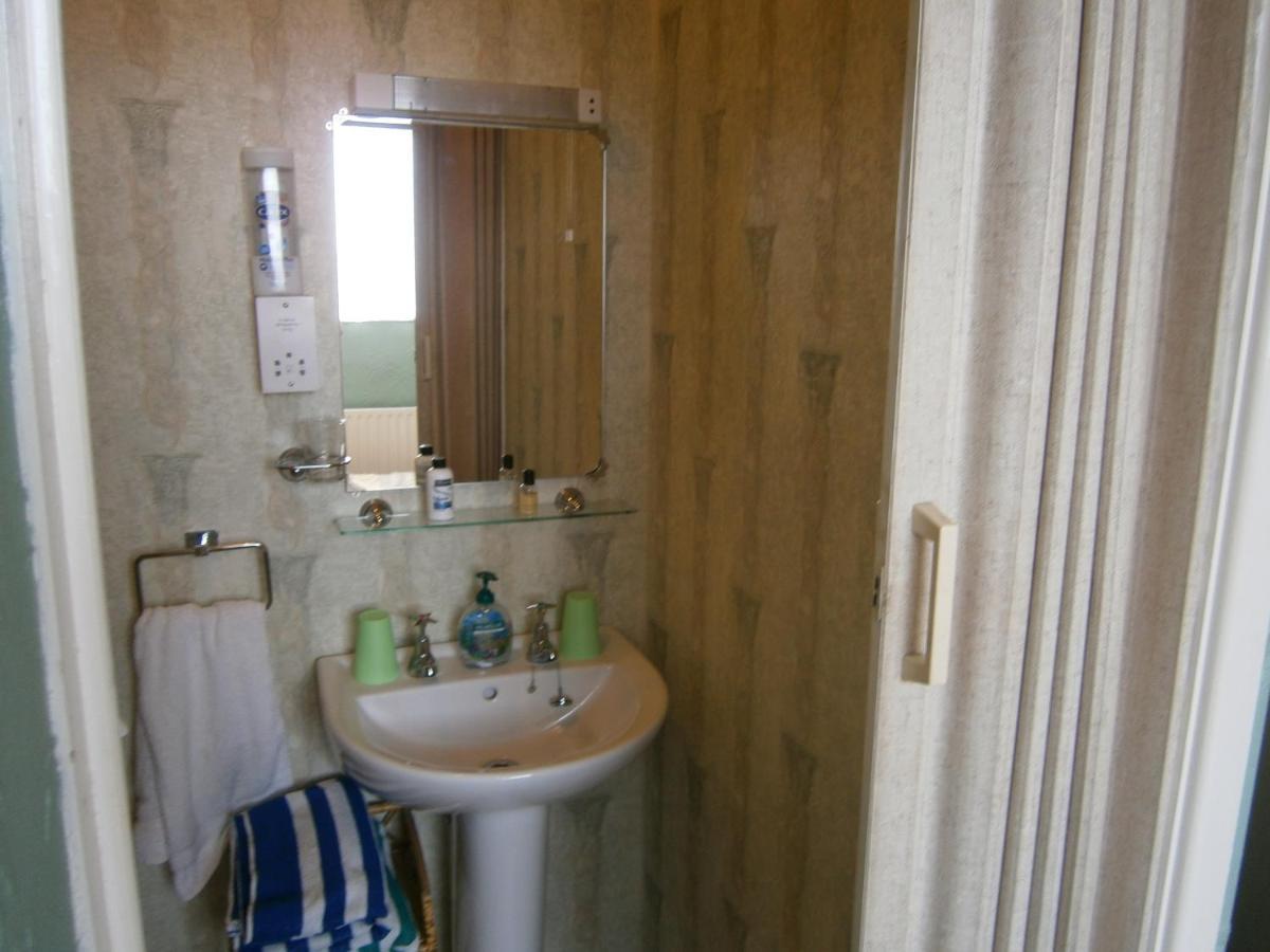 Guesthouse The Royale Hotel Blackpool Esterno foto